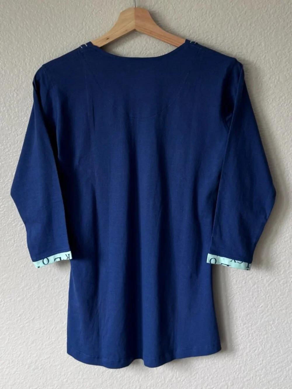 Good Night Tee Shirt Sleep Shirt Sz XS Fitted 3/4 Sleeve Graphic Round Neck EUC